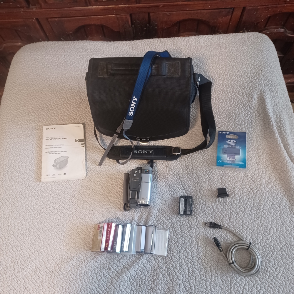 Sony Handycam DCR-HC46E Bundle - Untested / Missing Charger